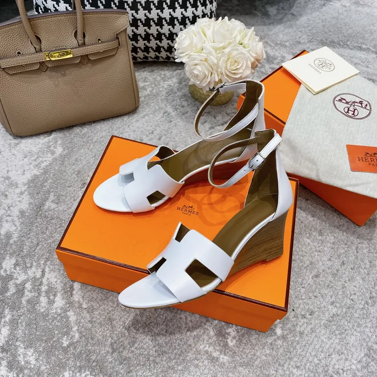 Hermes Shoe 